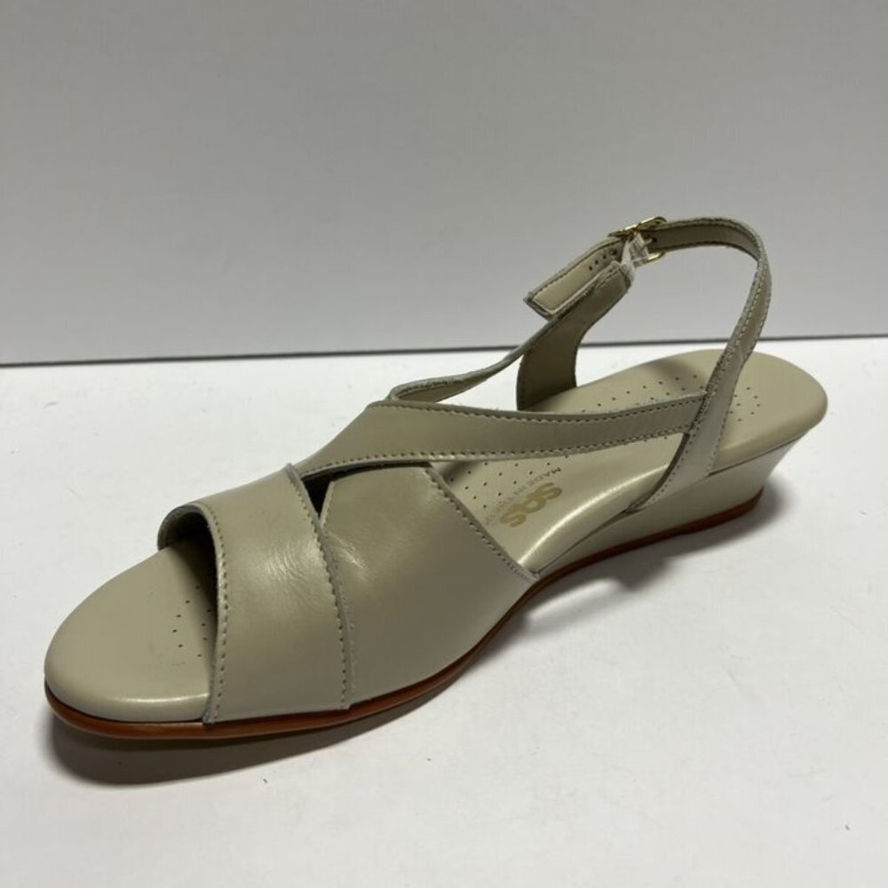 SAS Womens Caress Sandal Bone Leather Size 11 S